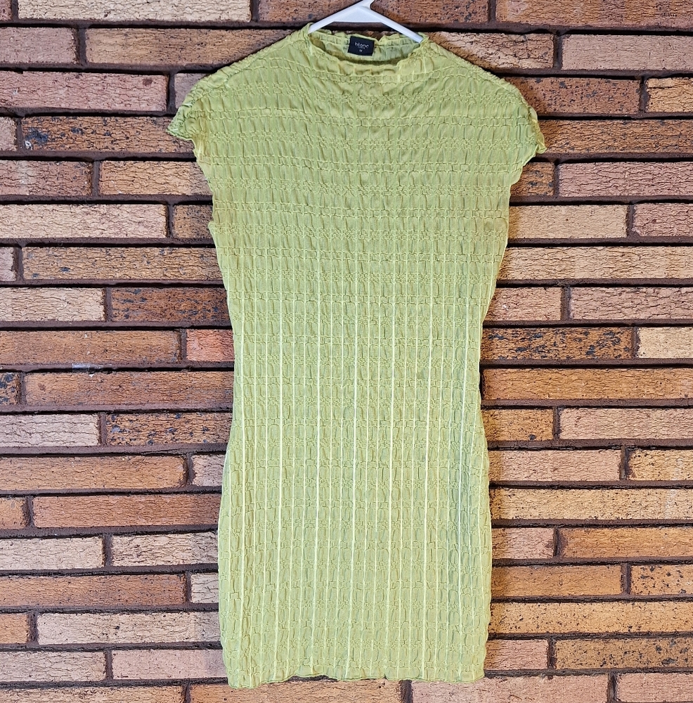 Blanc Medium Short Sleeve Bodycon Bubble Dress